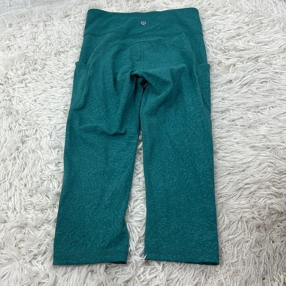 Lululemon Invigorate High-Rise Crop 17" Crunch Teal Lagoon - Picture 5 of 6
